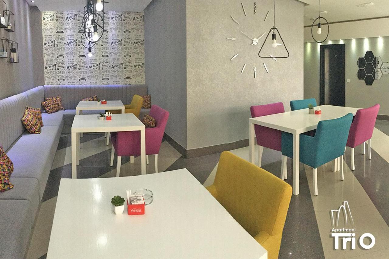 Hotel Tri "O" Topola Bagian luar foto